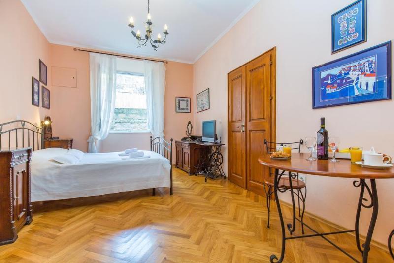 Hotel Amoret 3*